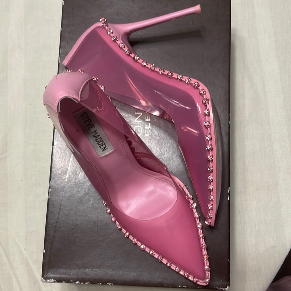 Steve Madden Pink rhinestone heels